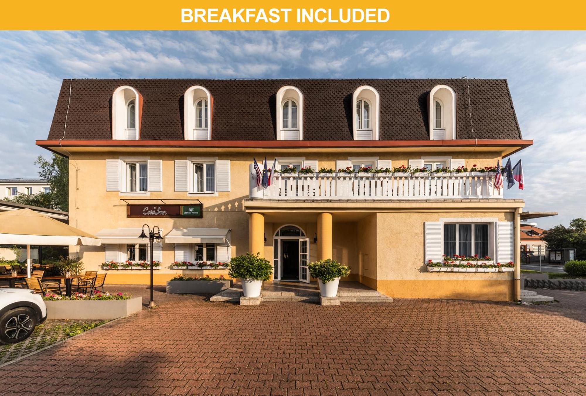 Prague Hotel Carl Inn Restaurant & Free Parking Esterno foto